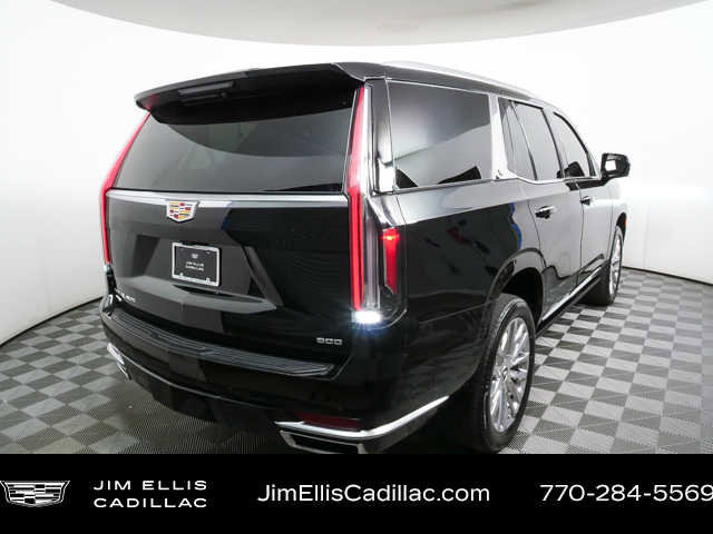 Used 2024 Cadillac Escalade Premium Luxury w/ Performance Package image 3