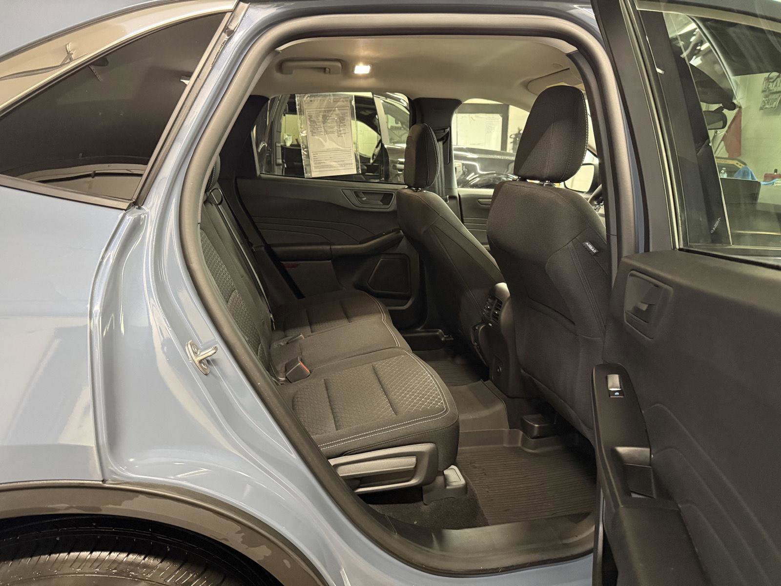 Used 2024 Ford Escape Active w/ Tech Pack #1 image 28