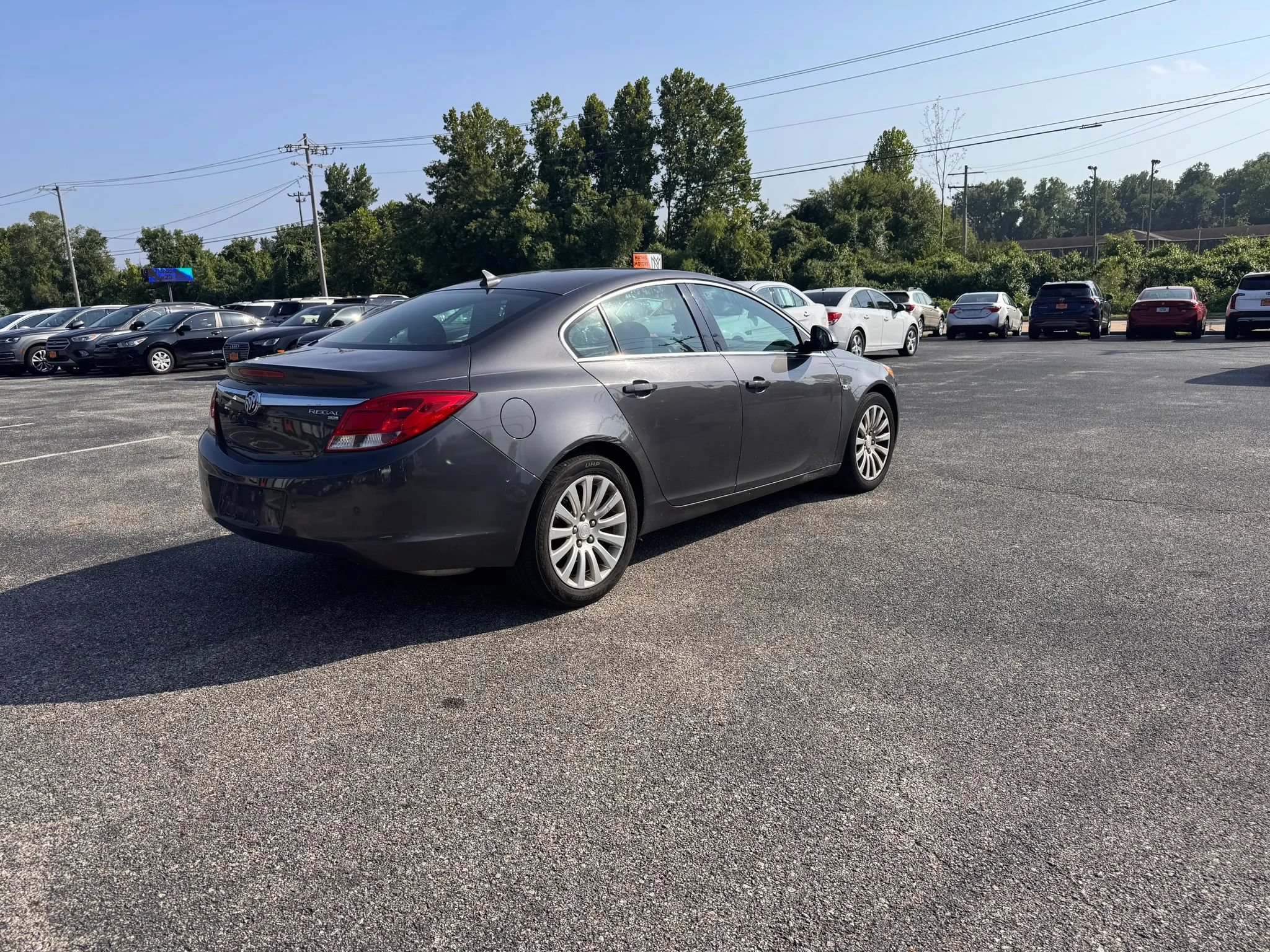 Used 2011 Buick Regal CXL w/ RL6 Preferred Equipment Group FWD image 5