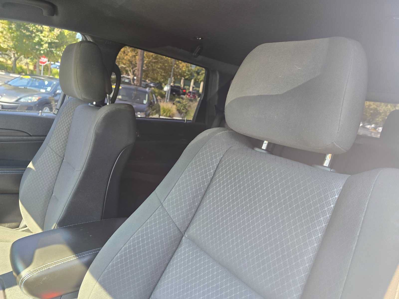 Used 2019 Jeep Grand Cherokee Laredo RWD image 24