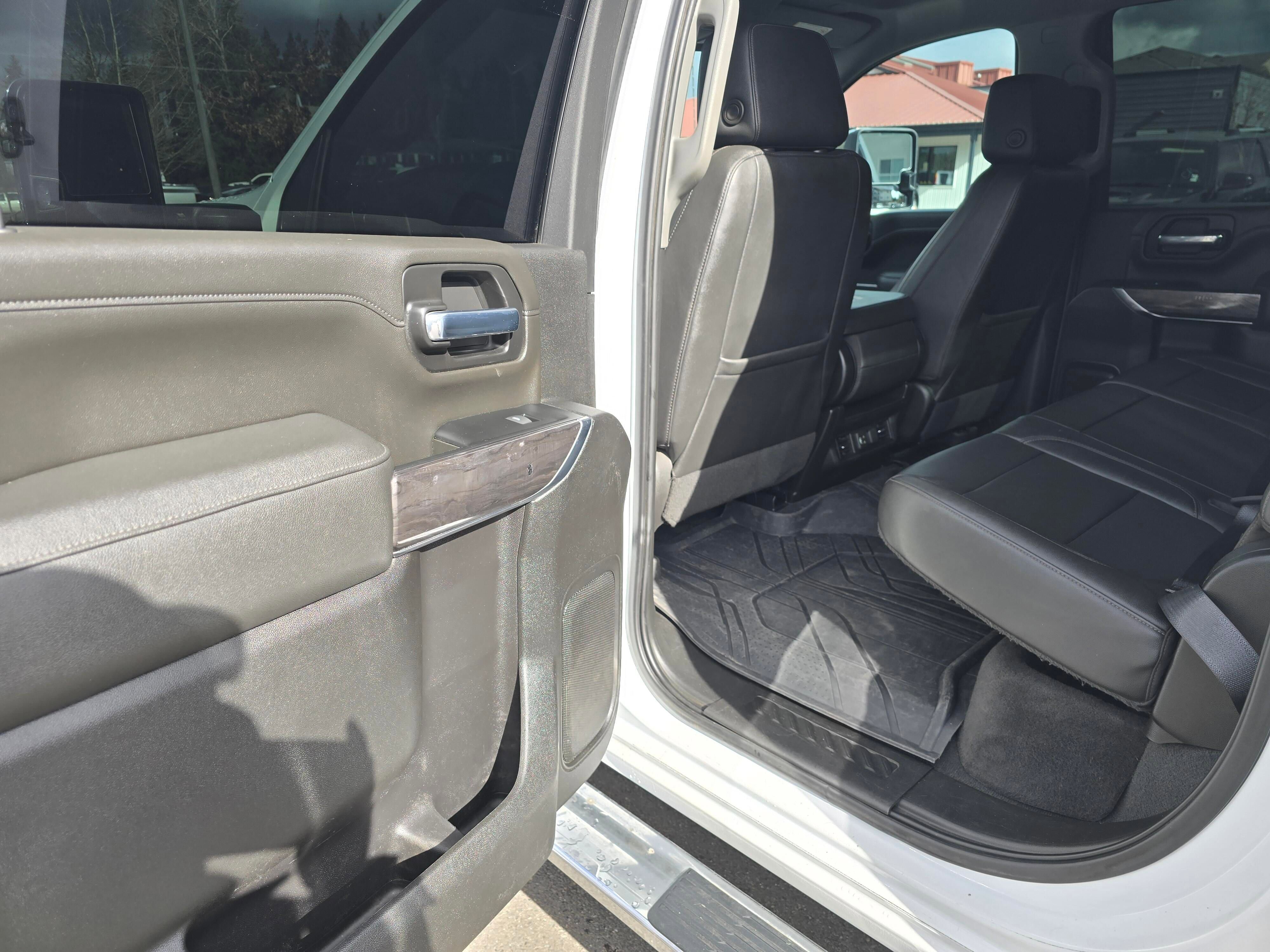 Used 2022 Chevrolet Silverado 3500 LTZ AWD/4WD image 31