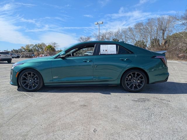 Used 2025 Cadillac CT4 V image 3