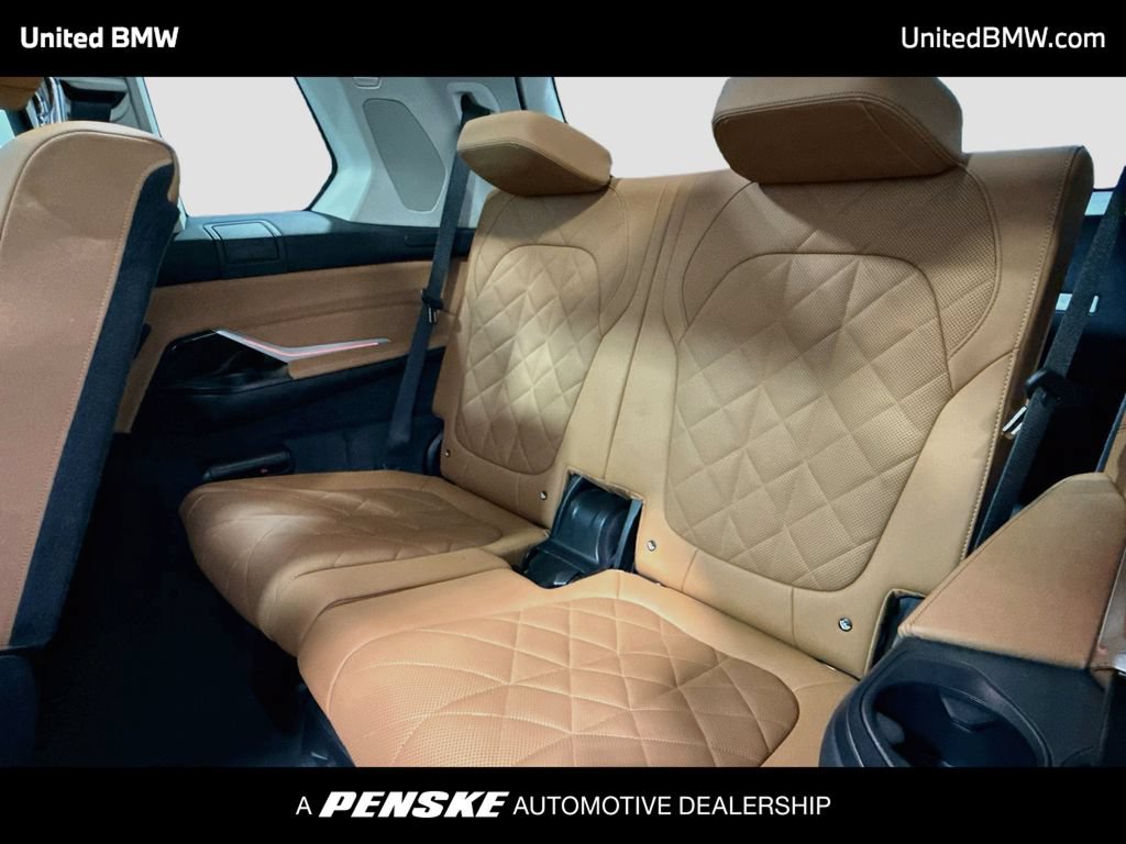 Certified 2024 BMW X7 xDrive40i AWD/4WD image 21