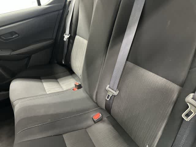 Used 2024 Nissan Sentra SV FWD image 11