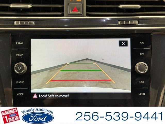 Used 2024 Volkswagen Tiguan SEL R-Line image 16