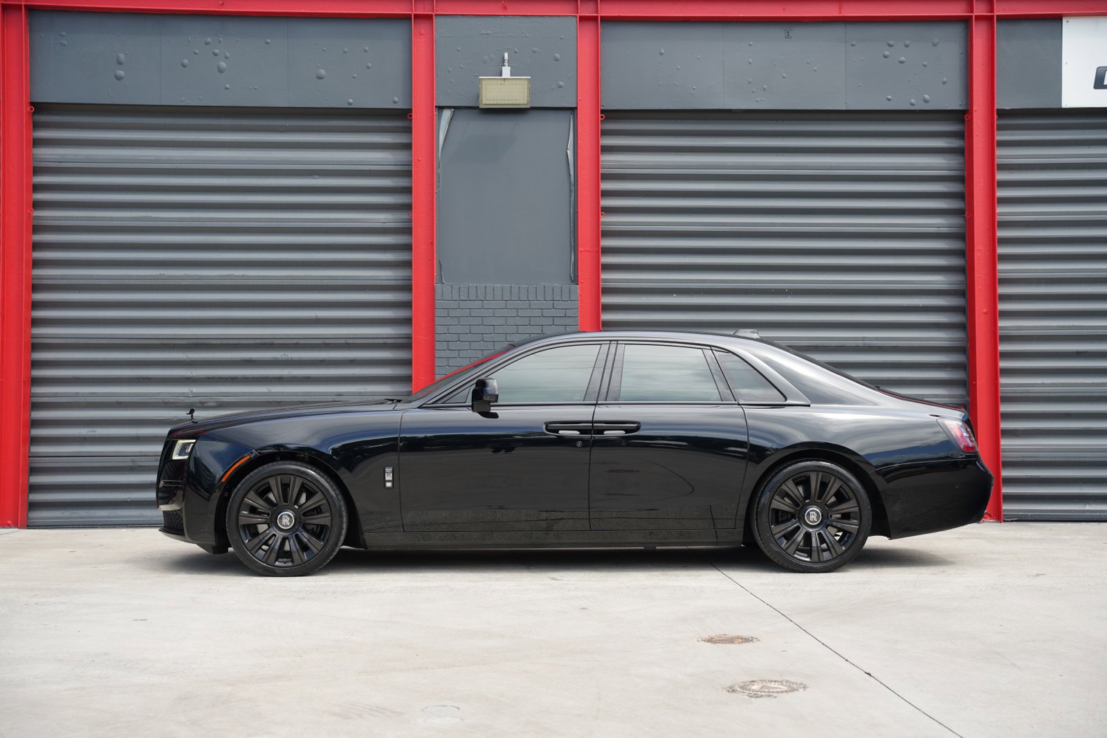 Used 2022 Rolls-Royce Ghost w/ Ghost Package AWD/4WD image 10