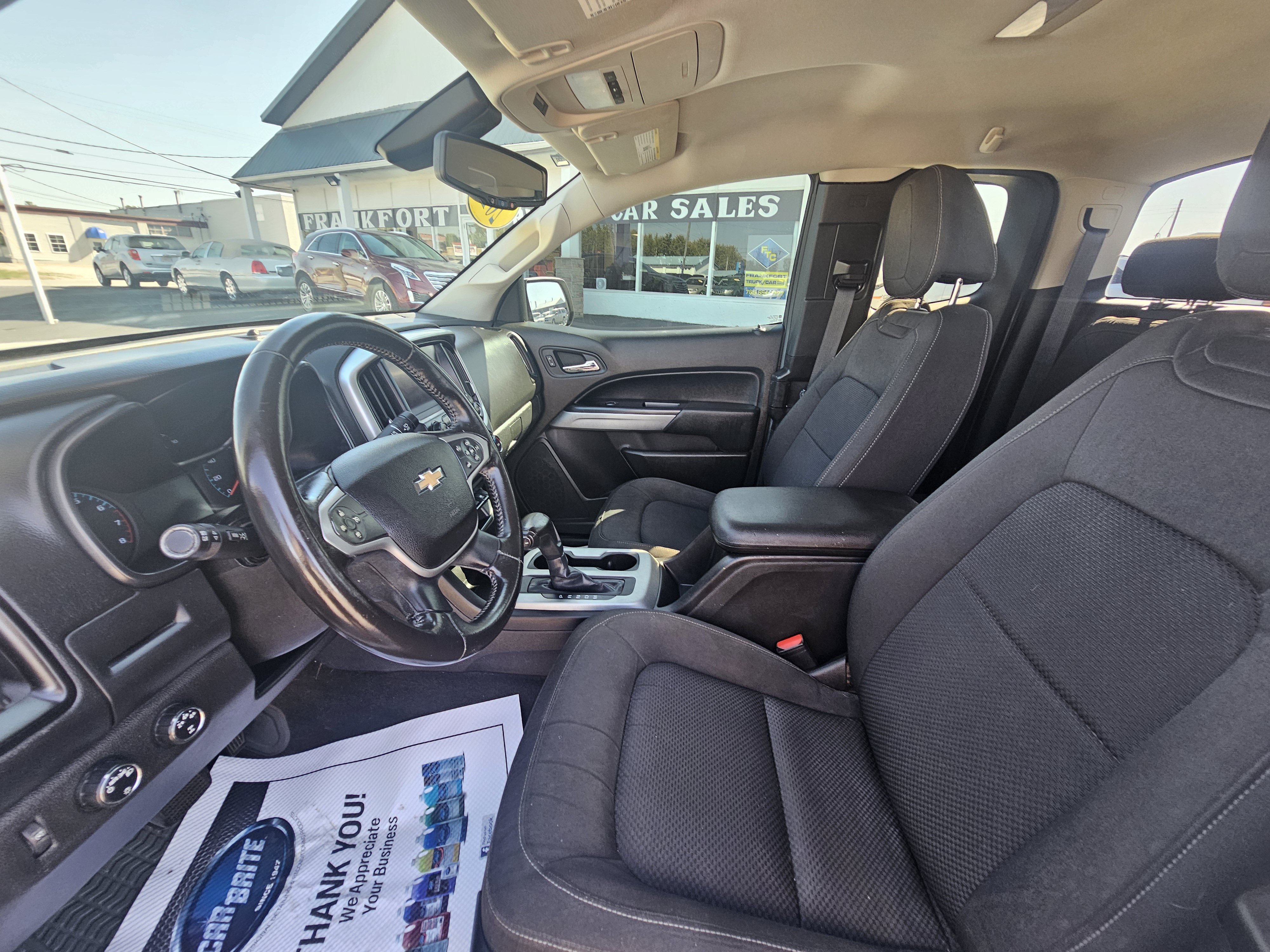 Used 2015 Chevrolet Colorado LT AWD/4WD image 12
