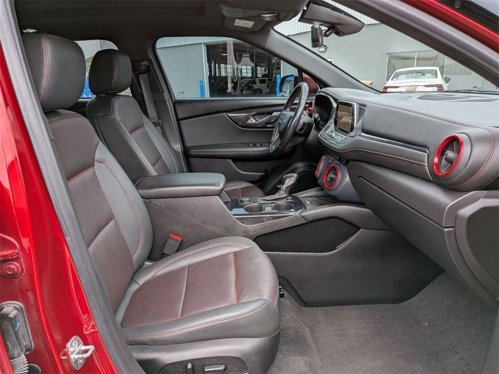 Used 2021 Chevrolet Blazer RS w/ Enhanced Convenience Package image 32