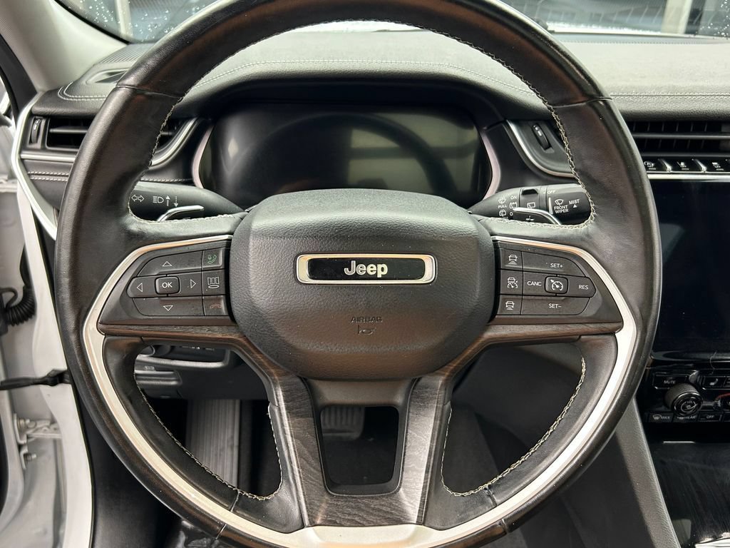 Used 2021 Jeep Grand Cherokee L Limited RWD image 11