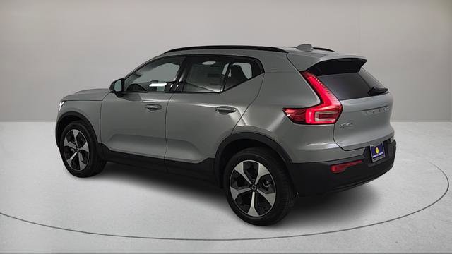 Certified 2026 Volvo XC40 B5 Plus w/ Protection Package Premier AWD/4WD image 6