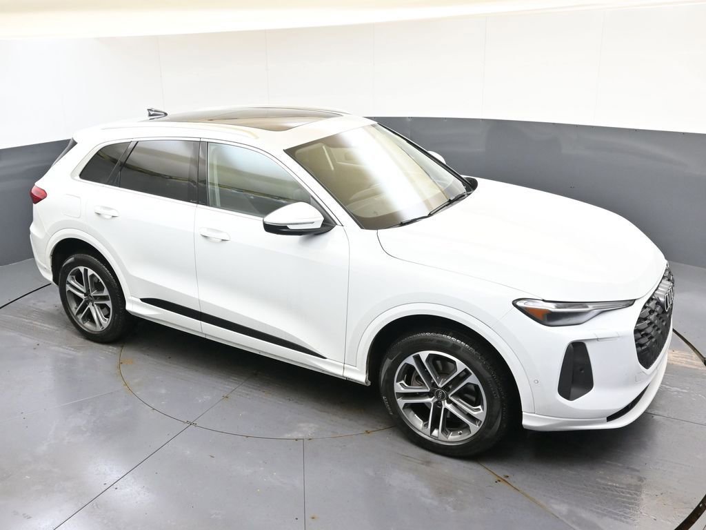 Certified 2025 Audi Q5 Premium Plus w/ Premium Plus image 50