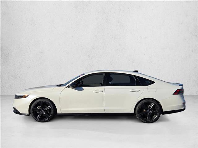 Used 2023 Honda Accord Sport image 9