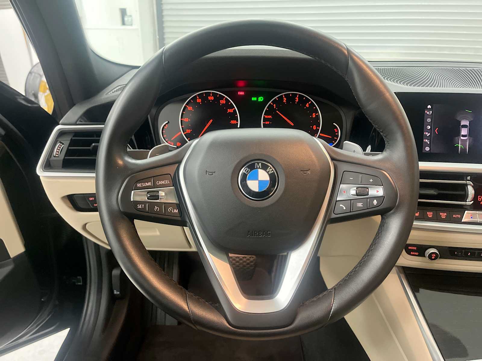 Used 2020 BMW 330i Sedan w/ Convenience Package RWD image 17