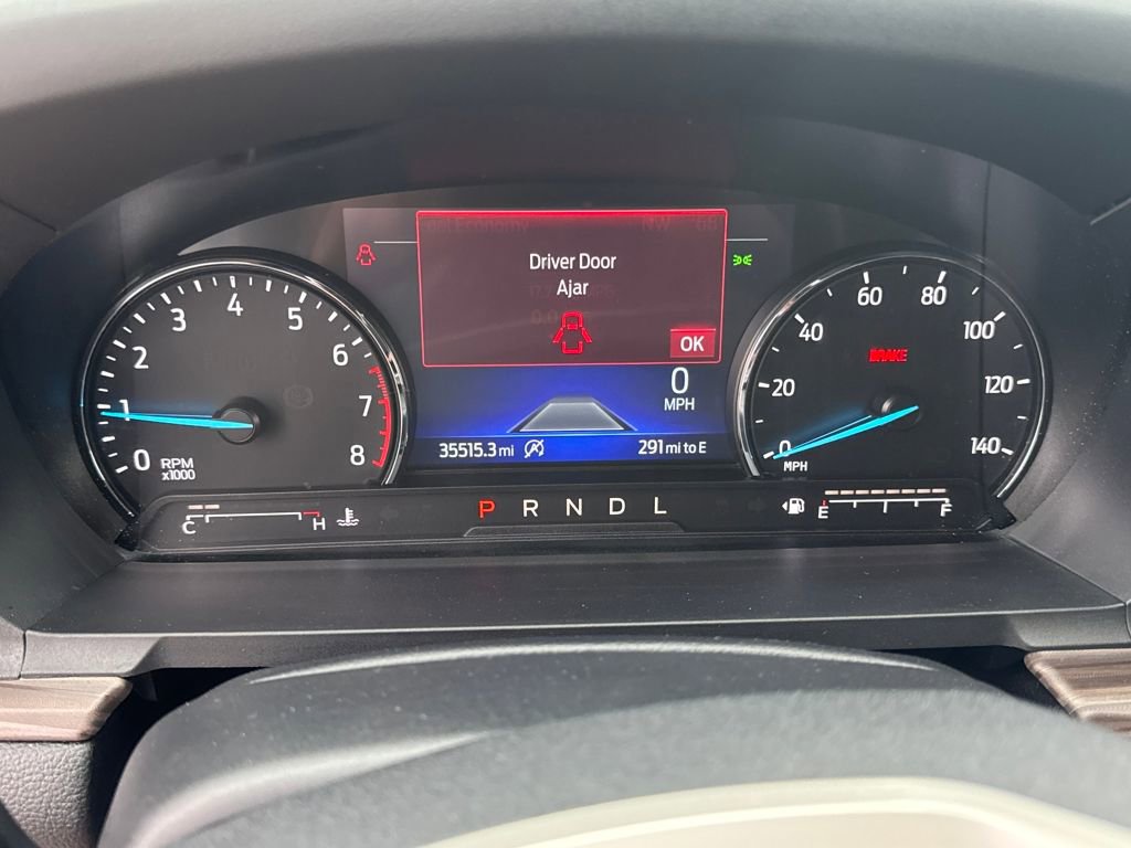 Used 2022 Ford Explorer Limited image 21