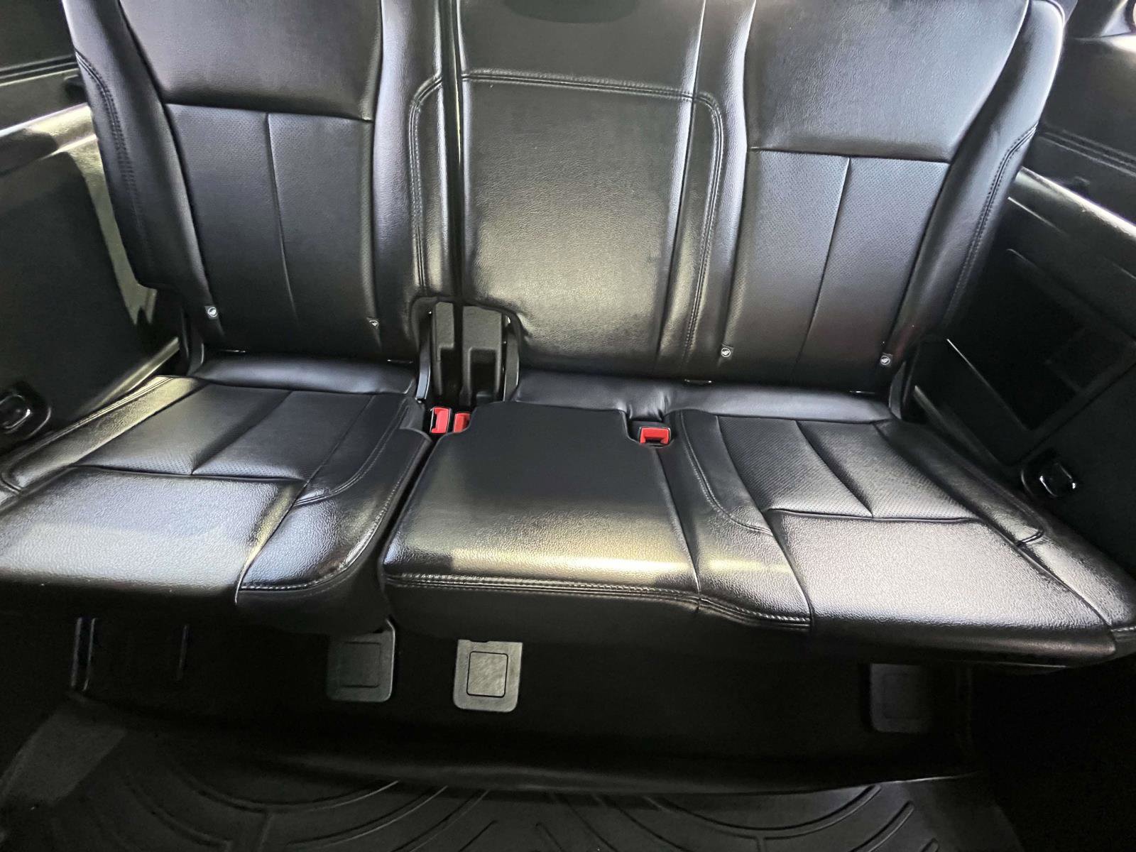 Used 2020 Ford Expedition XLT w/ Equipment Group 202A image 18