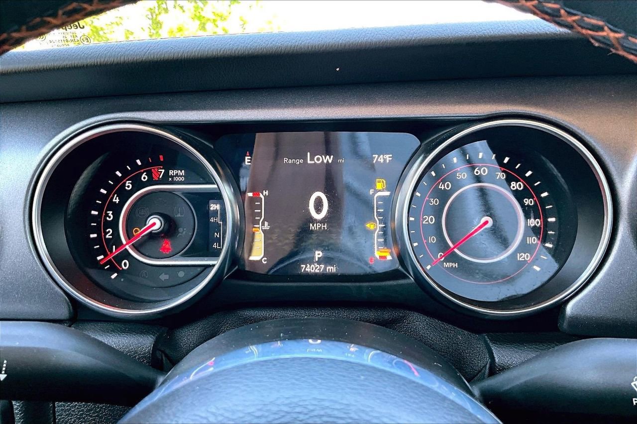 Used 2021 Jeep Gladiator Mojave AWD/4WD image 10