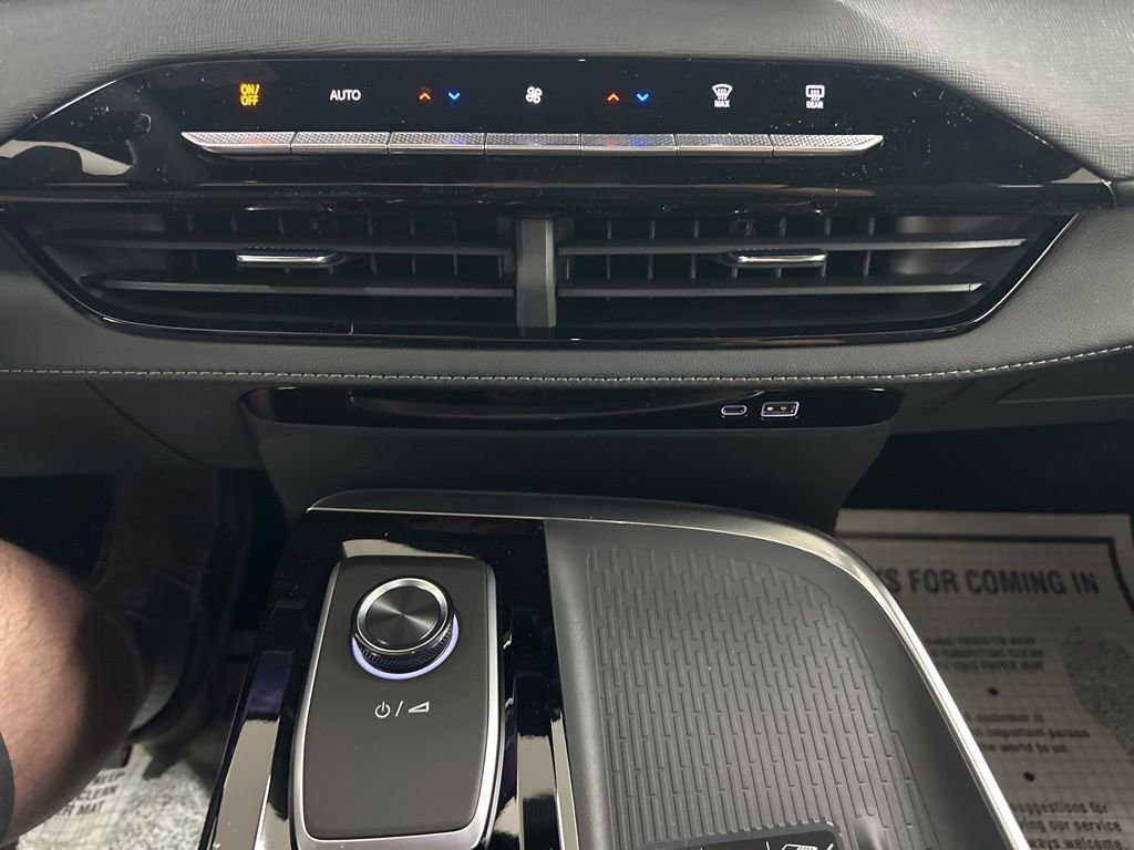 New 2026 Buick Enclave Preferred w/ Power Package AWD/4WD image 52
