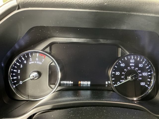 Used 2018 Ford Expedition Limited AWD/4WD image 10