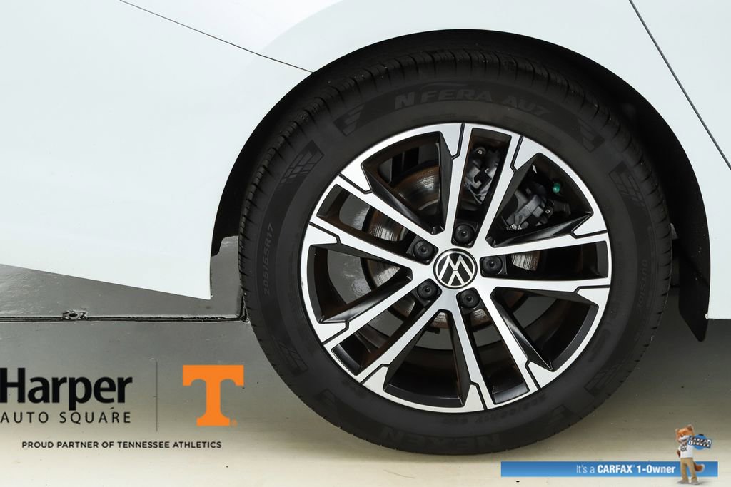 Used 2025 Volkswagen Jetta Sport image 49