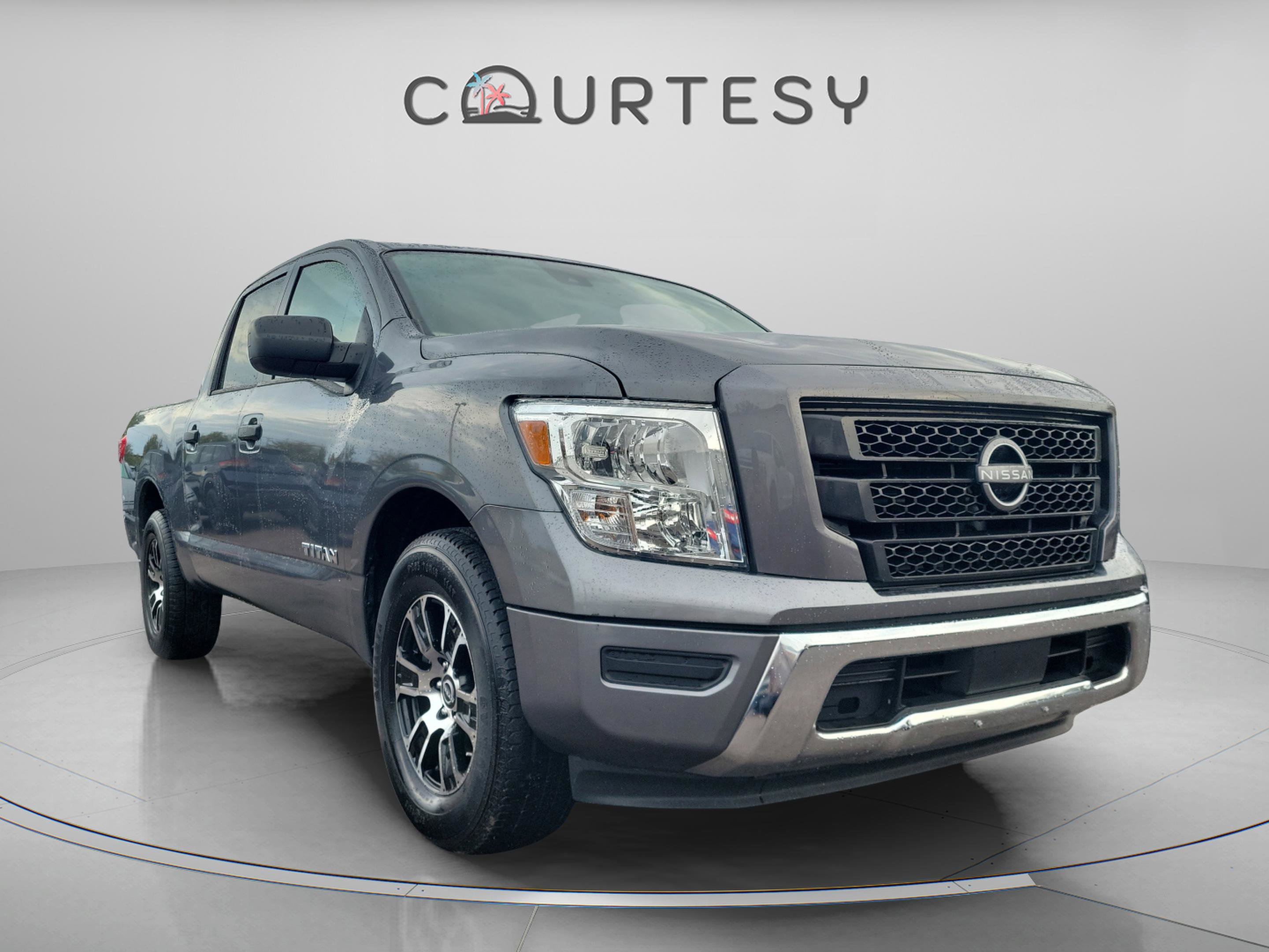 Certified 2023 Nissan Titan SV image 7
