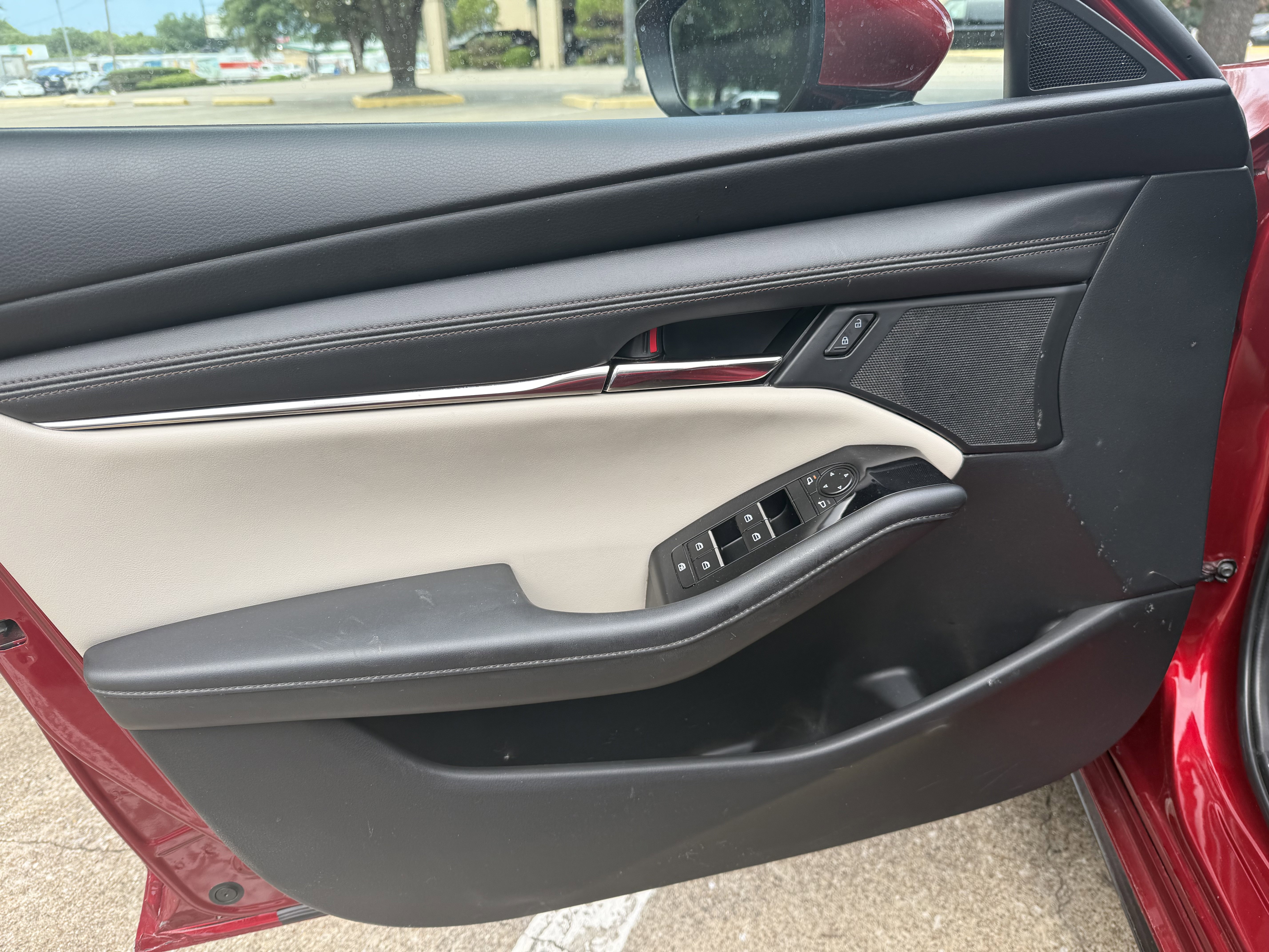 Used 2021 MAZDA MAZDA3 s image 21