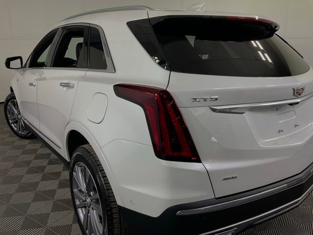 Used 2025 Cadillac XT5 Premium Luxury w/ Technology Package image 32