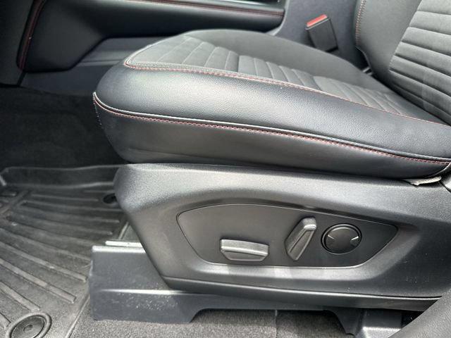 Certified 2025 Ford Explorer ST-Line AWD/4WD image 13