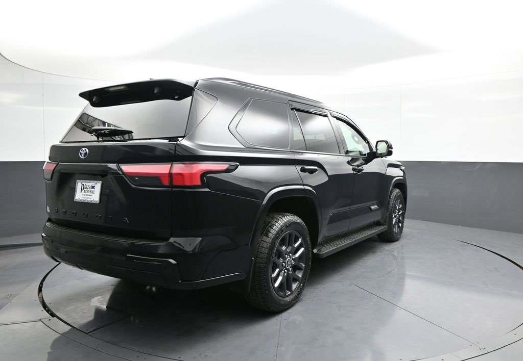 Certified 2023 Toyota Sequoia Platinum image 6