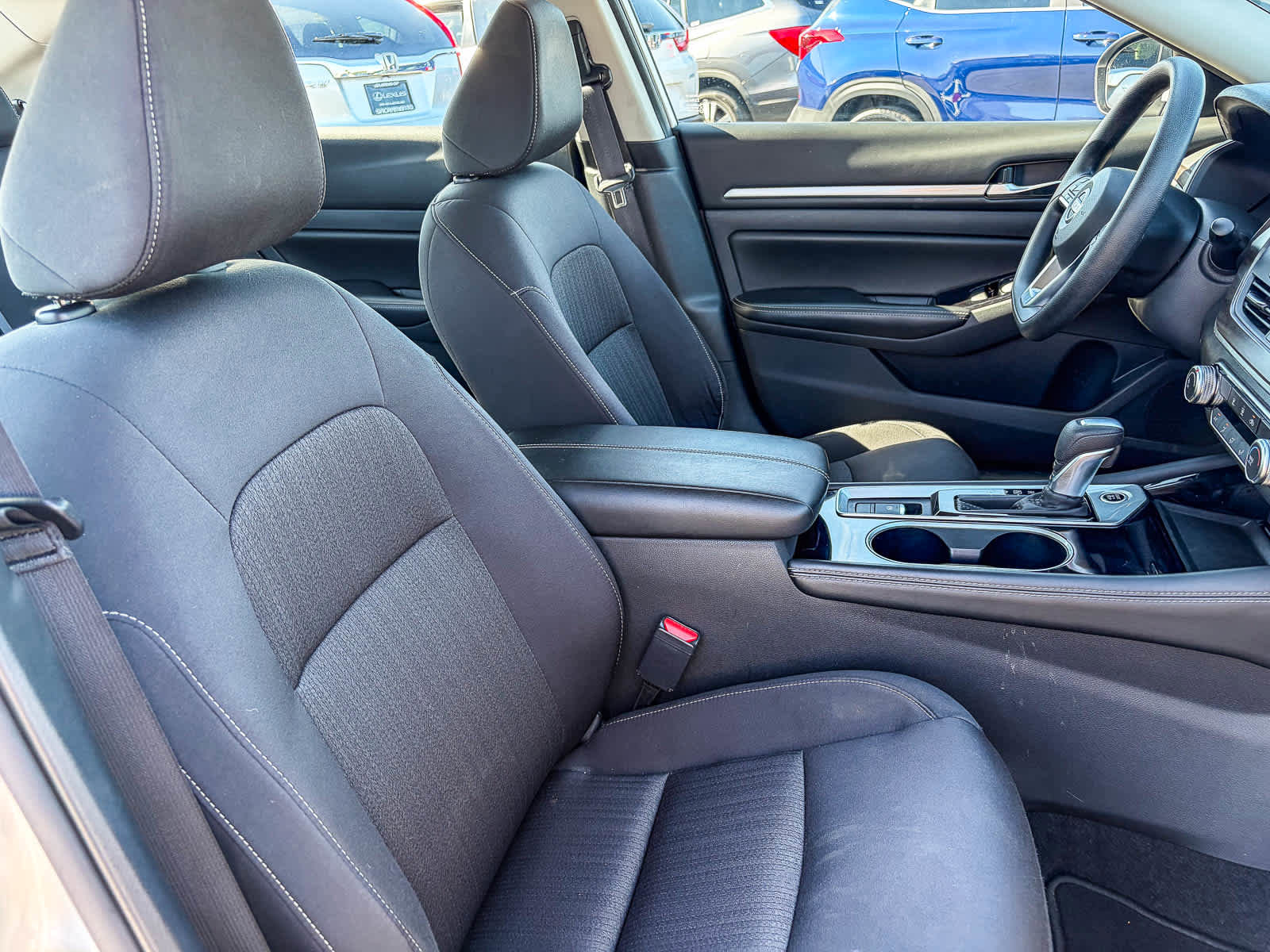Used 2023 Nissan Altima 2.5 SV AWD/4WD image 15
