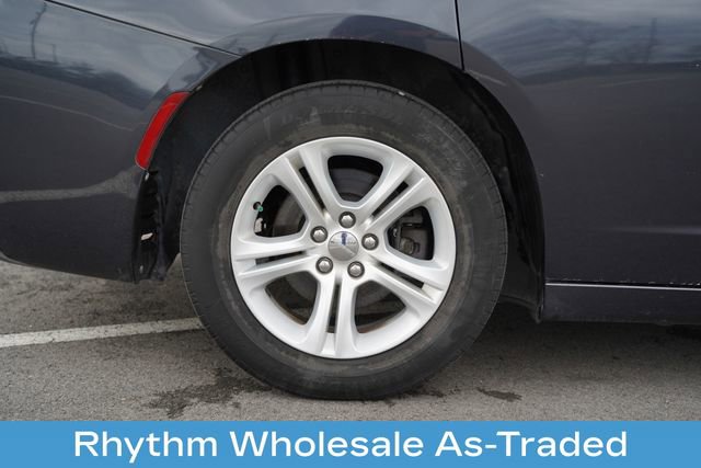 Used 2018 Dodge Charger SXT RWD image 36