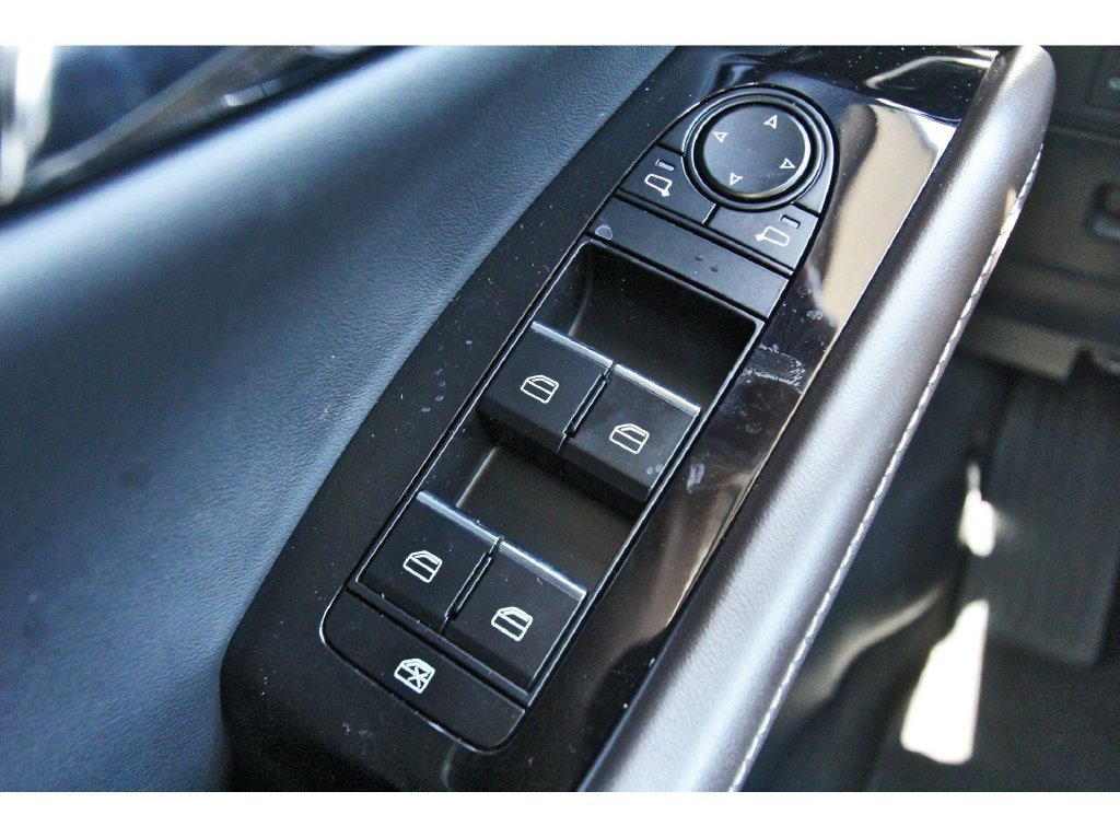 Certified 2025 MAZDA CX-30 AWD 2.5 S w/ Premium Package image 22