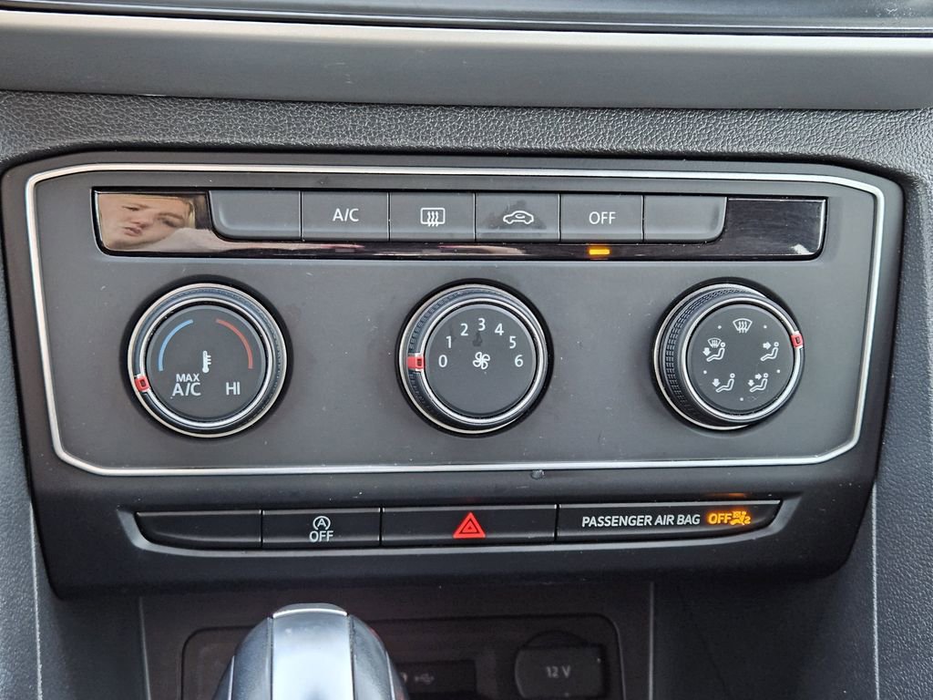 Used 2021 Volkswagen Atlas Cross Sport S image 15