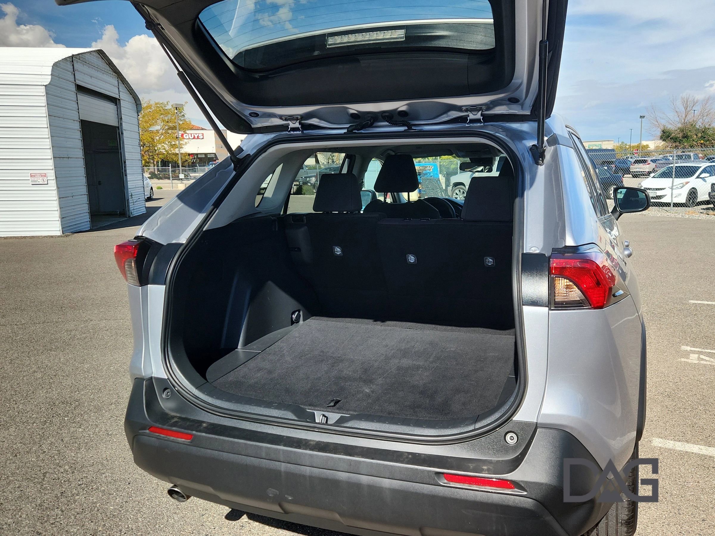 Used 2024 Toyota RAV4 LE image 20