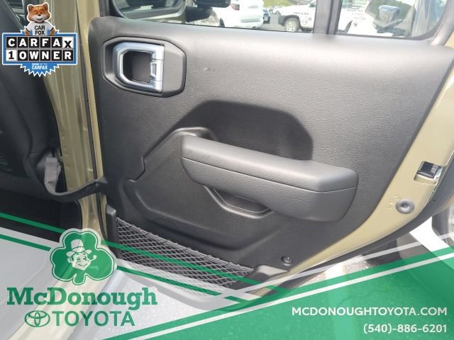 Used 2026 Jeep Gladiator Mojave AWD/4WD image 41