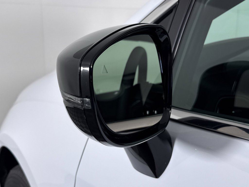 New 2026 Chrysler Voyager LX FWD image 27