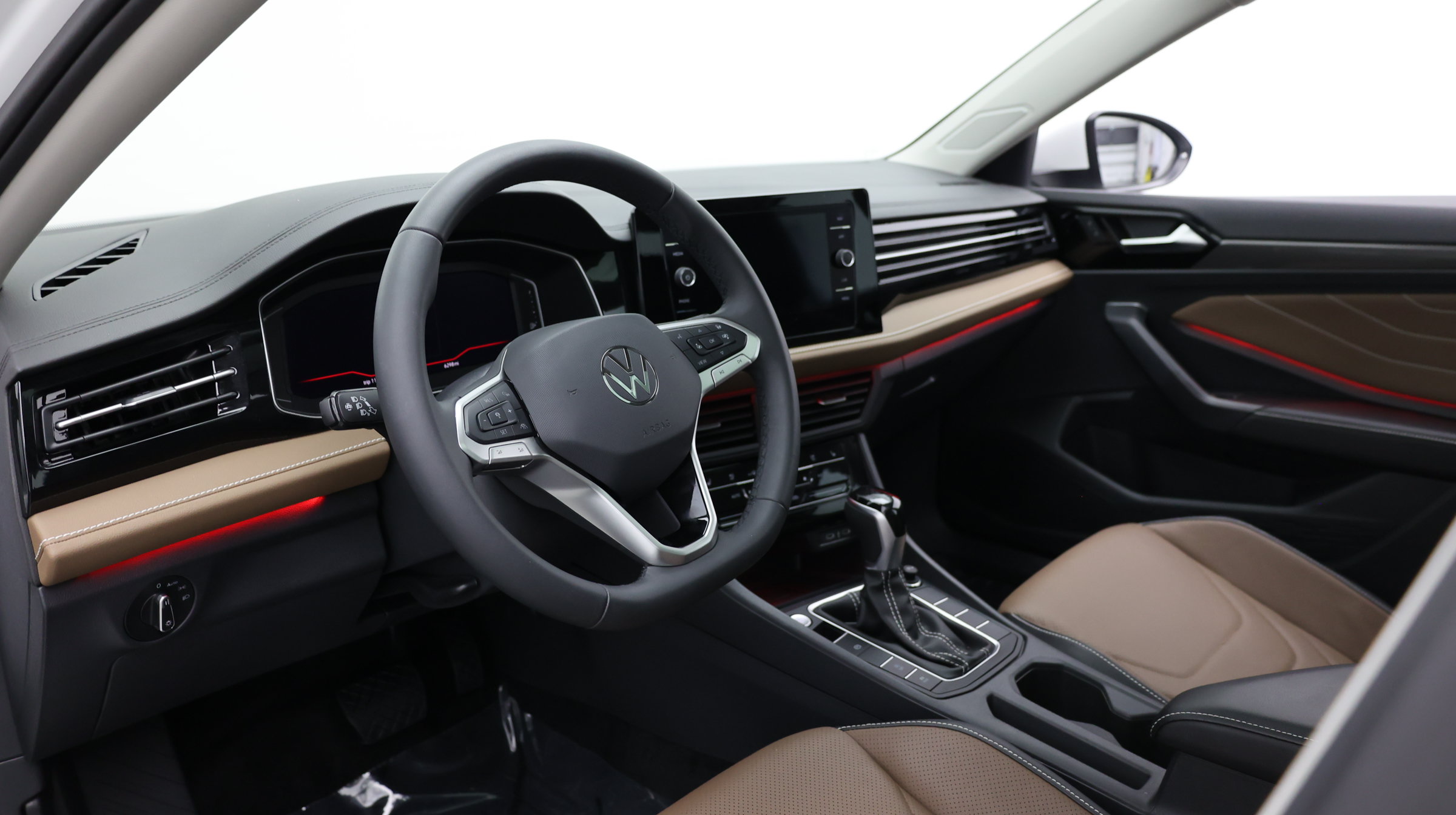 Used 2026 Volkswagen Jetta SEL FWD image 16