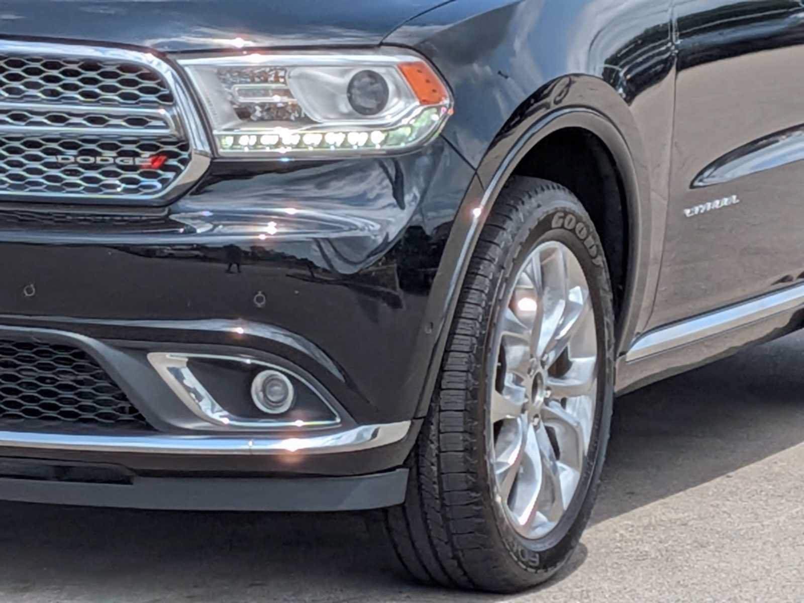 Certified 2018 Dodge Durango Citadel w/ Premium Entertainment Group AWD/4WD image 10