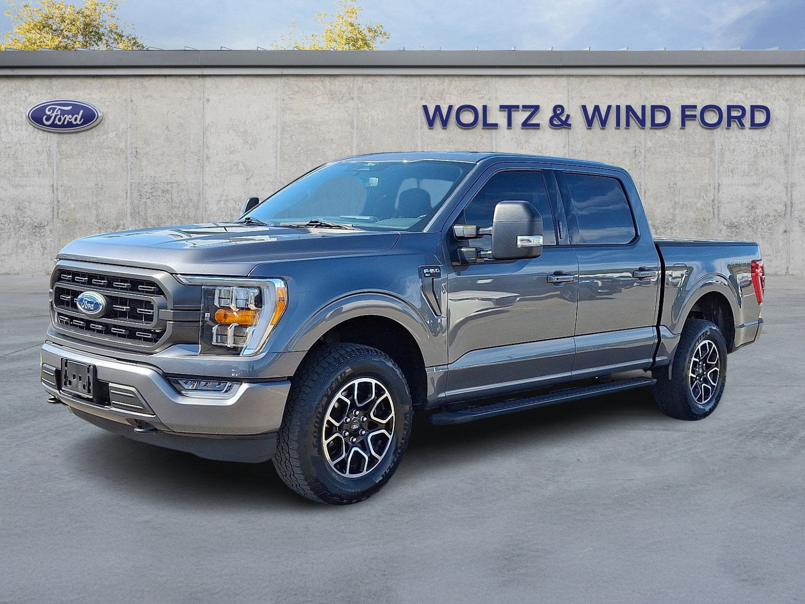 Certified 2022 Ford F150 XLT w/ Equipment Group 302A High image 3