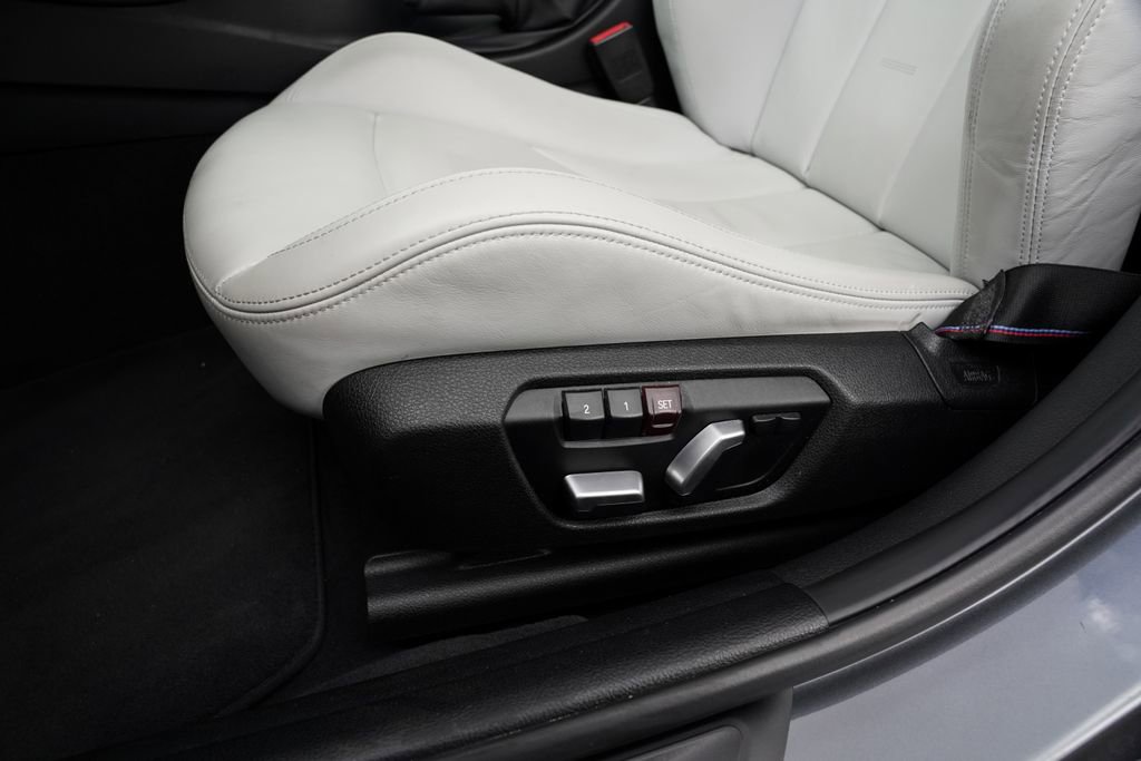 Used 2017 BMW M3 image 7