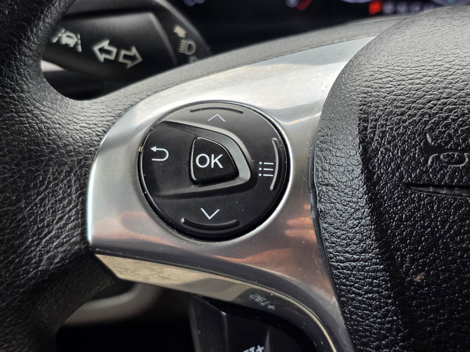 Used 2020 Ford Transit Connect XLT FWD image 13