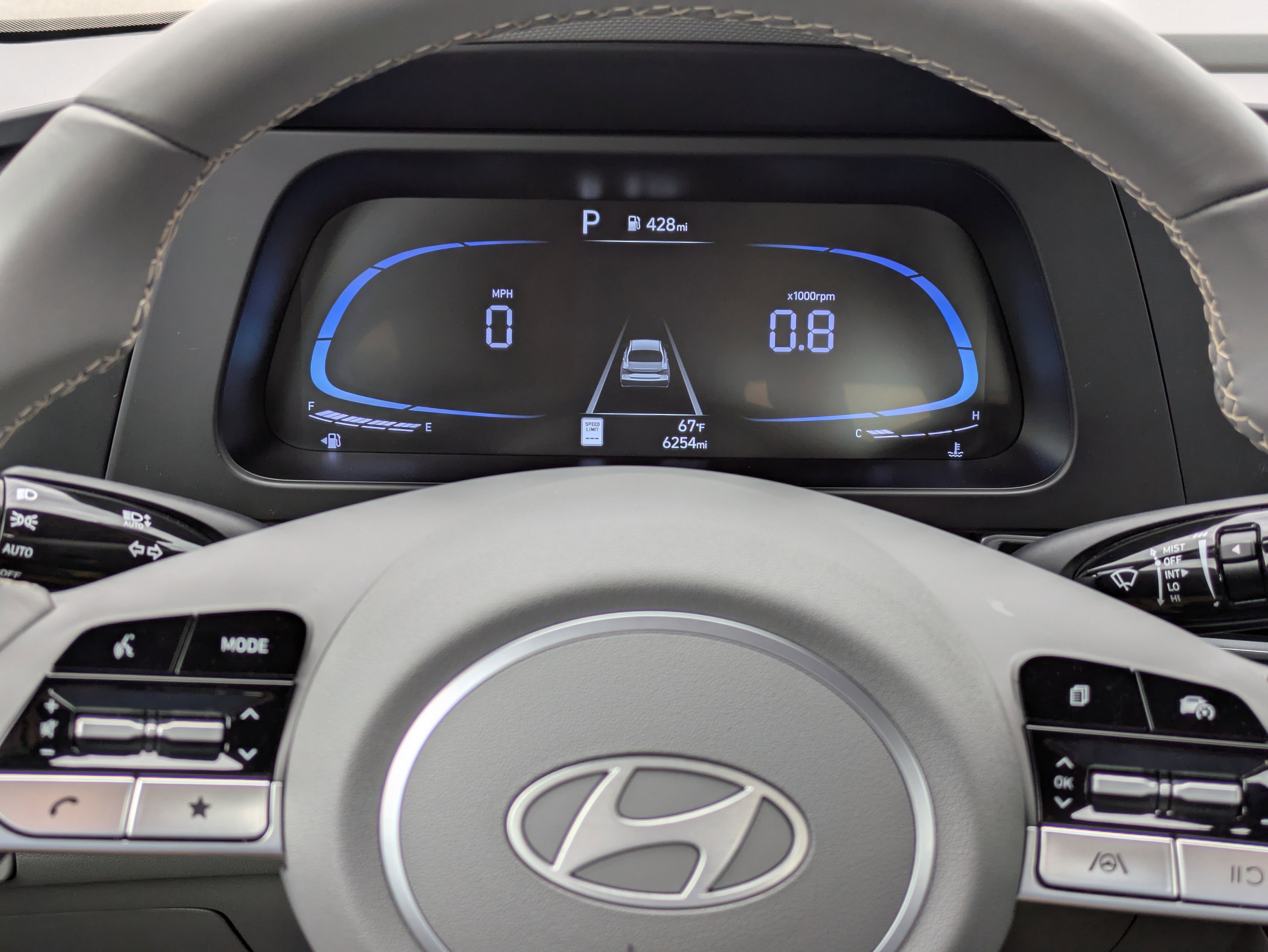 Certified 2025 Hyundai Elantra Sport FWD image 23