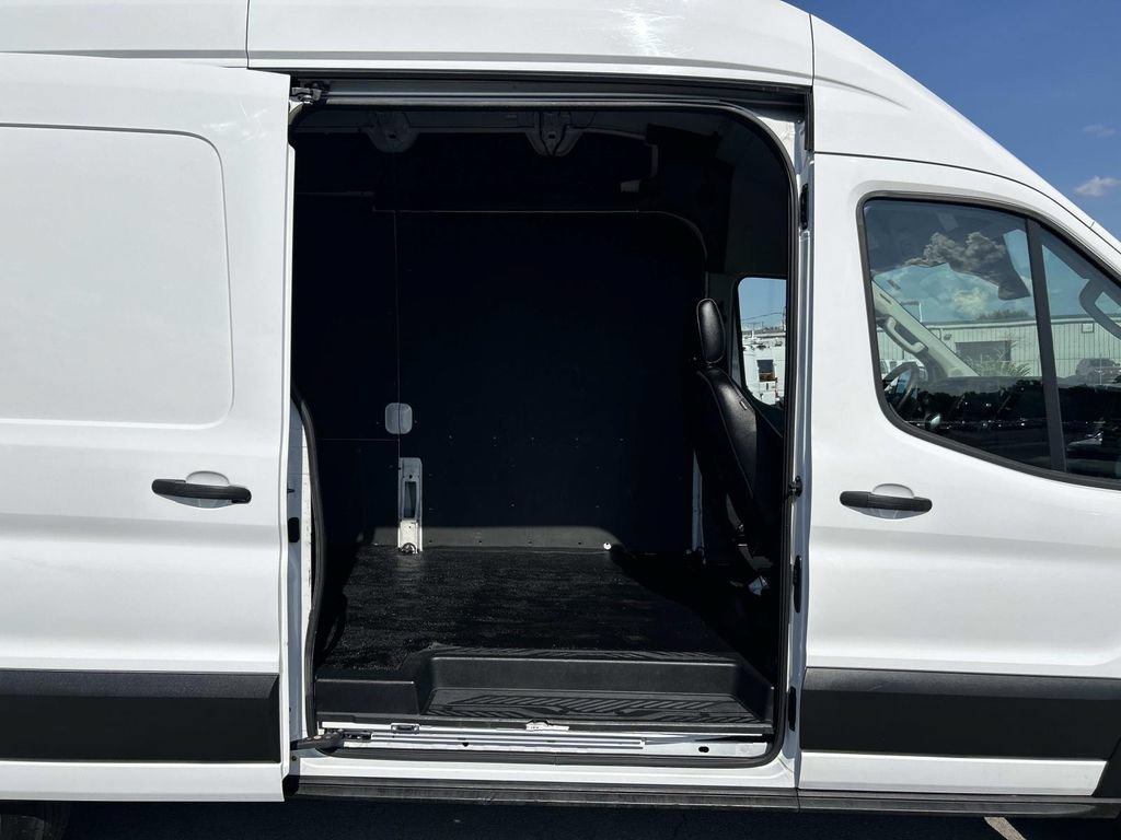 Used 2023 Ford Transit 250 148 High Roof w/ Load Area Protection Package RWD image 19