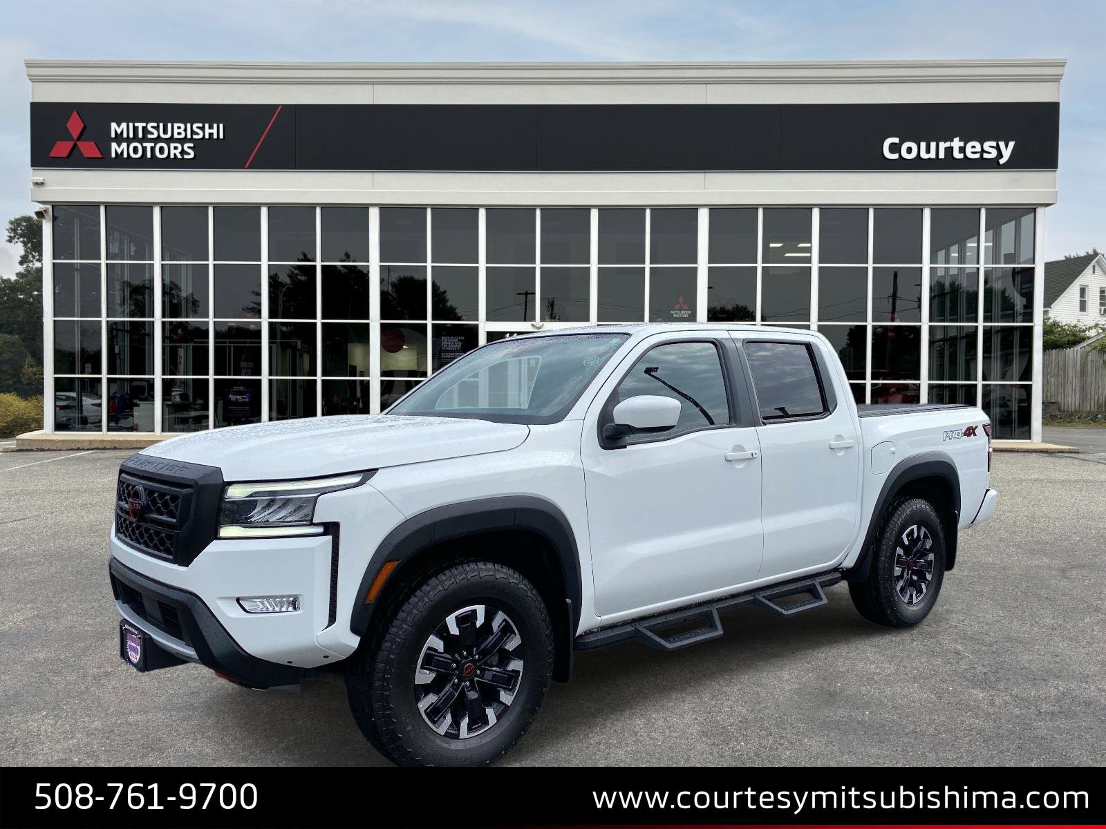 Used 2023 Nissan Frontier PRO-4X w/ Technology Package