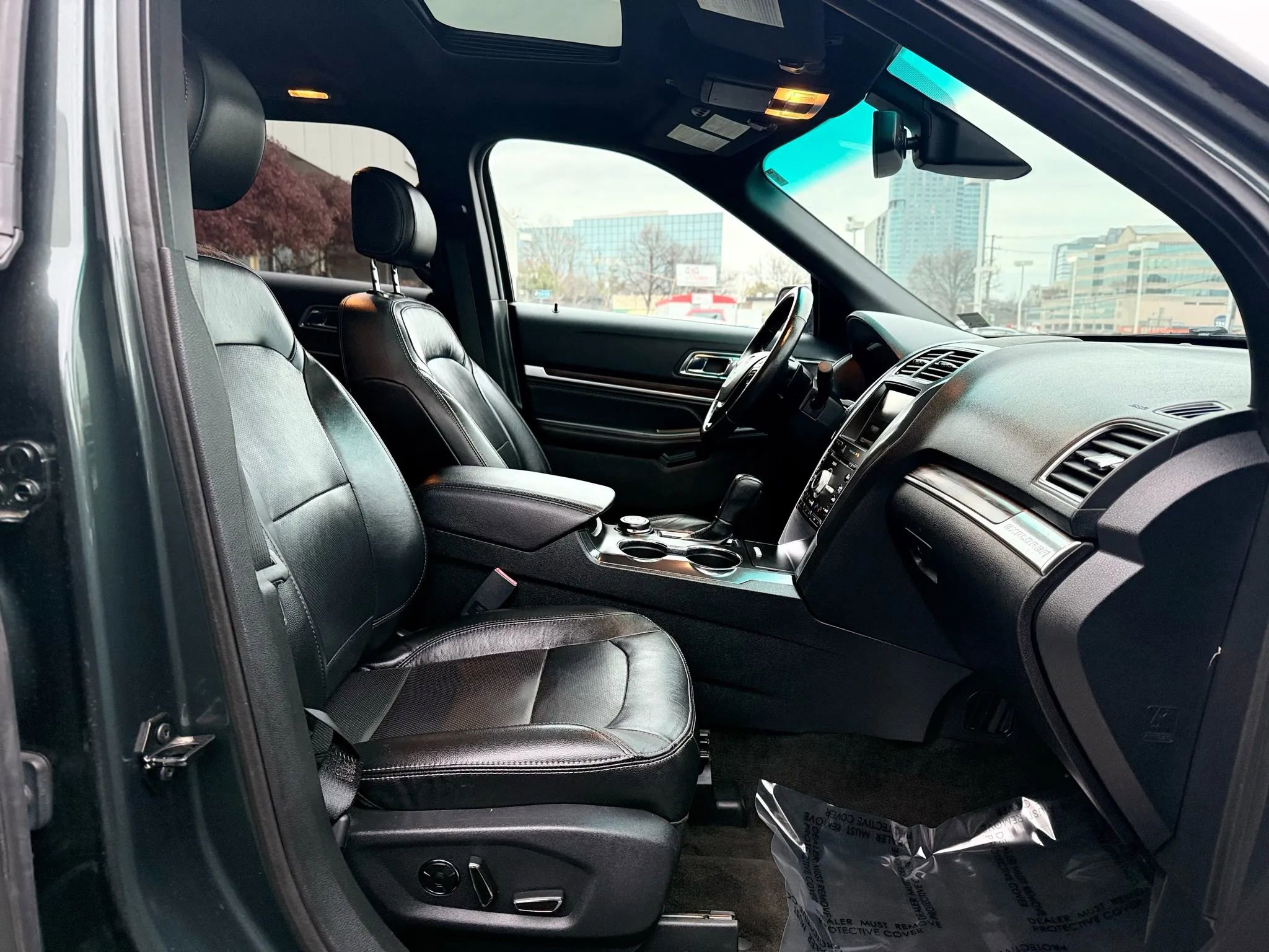 Used 2016 Ford Explorer Limited w/ Equipment Group 301A image 39