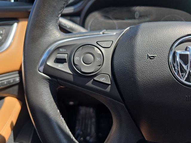 Used 2017 Buick LaCrosse Essence FWD image 19