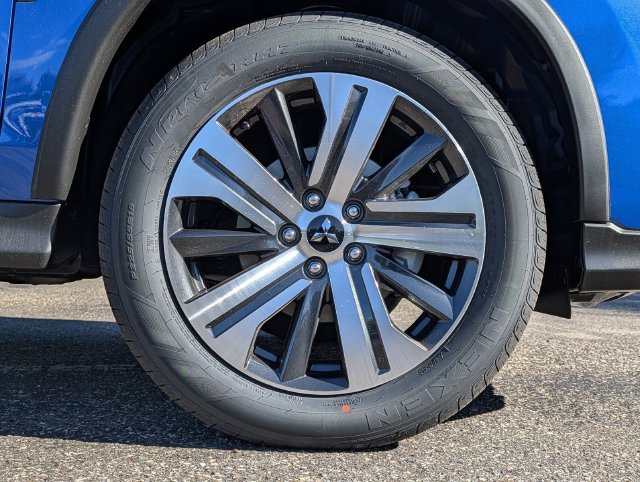 New 2027 Mitsubishi Outlander Sport ES FWD image 3
