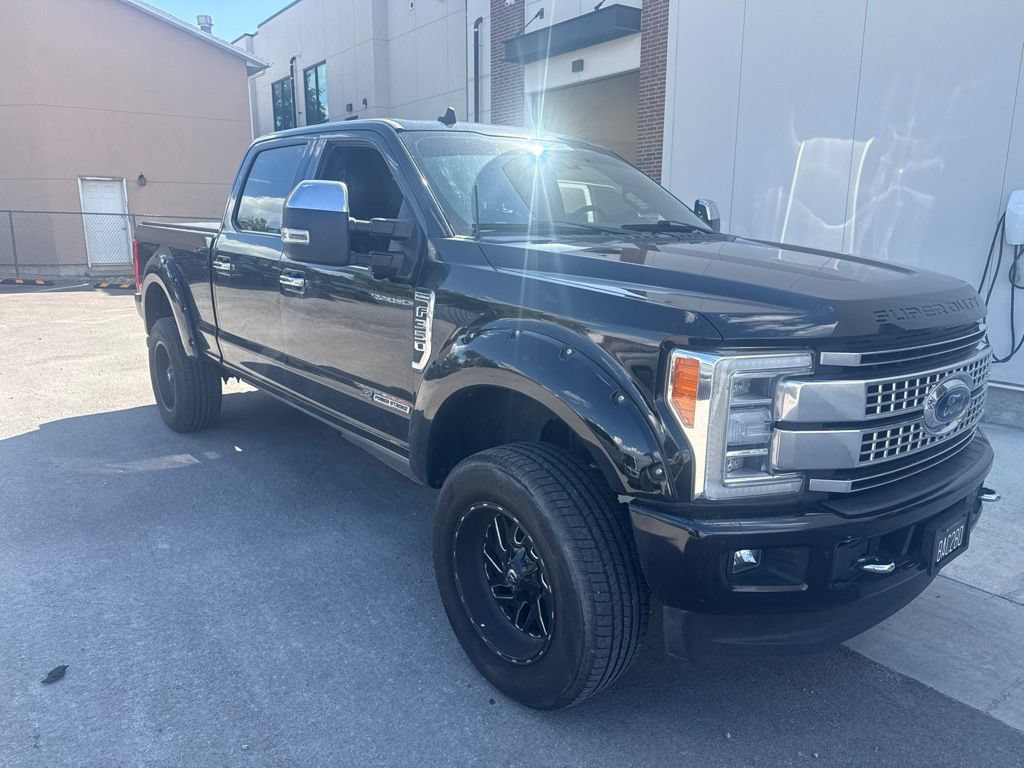 Used 2019 Ford F350 Platinum w/ Platinum Ultimate Package AWD/4WD image 1