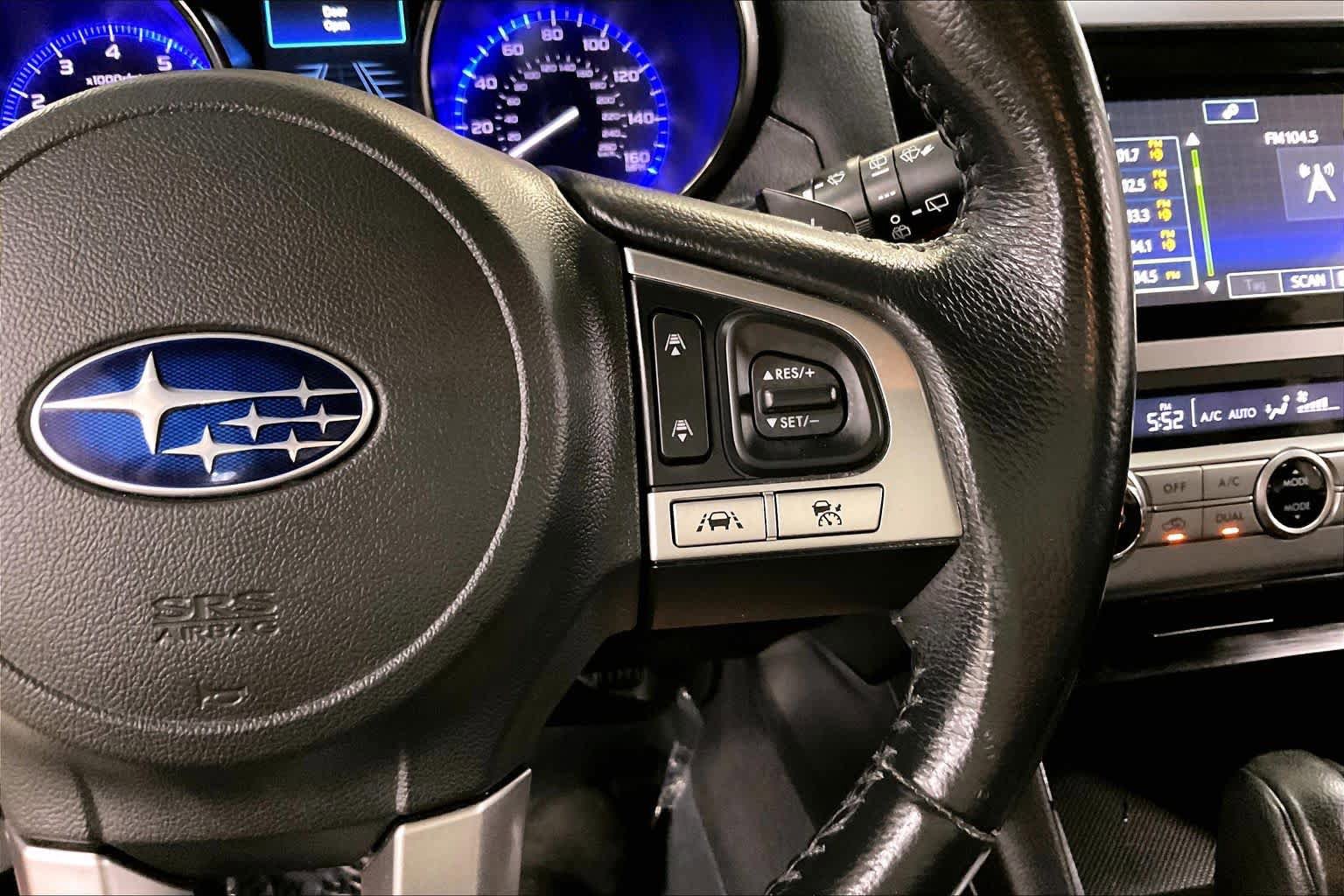 Used 2016 Subaru Outback 3.6R Limited AWD/4WD image 25