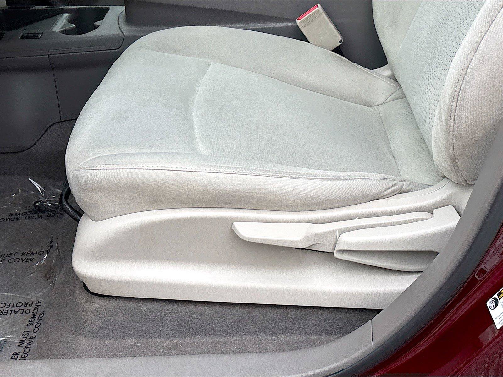 Used 2016 Nissan Leaf SV FWD image 19