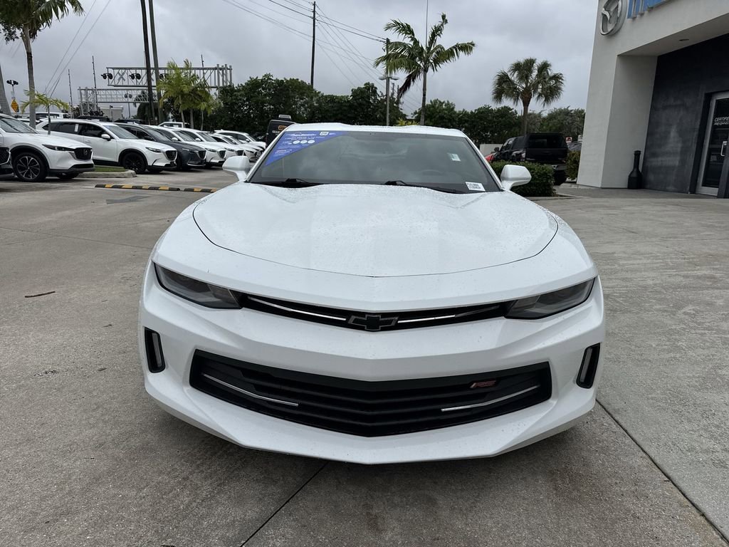 Used 2018 Chevrolet Camaro LT w/ RS Package image 30